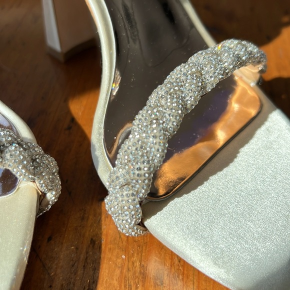 Badgley Mischka Fennel Braided Spool Heel - Picture 7 of 11